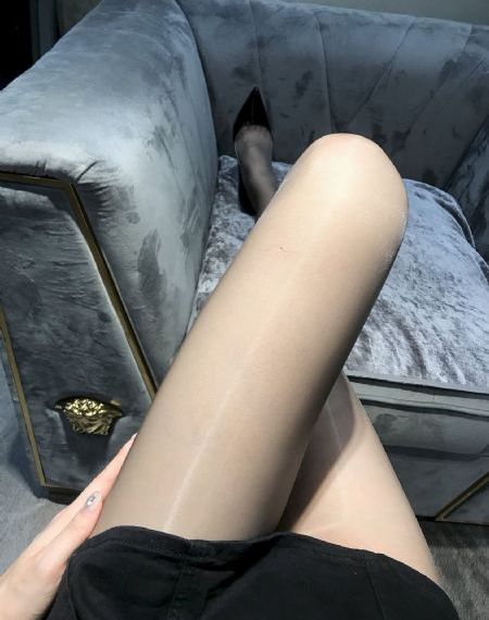 瓜棚开两个小嫩苞_BD高清完整电影